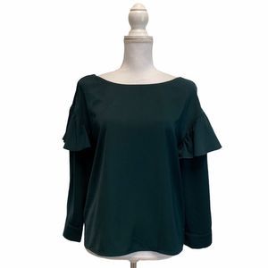 J.O. A Women's Small Ruffle Sleeve Top Green Christmas Theme